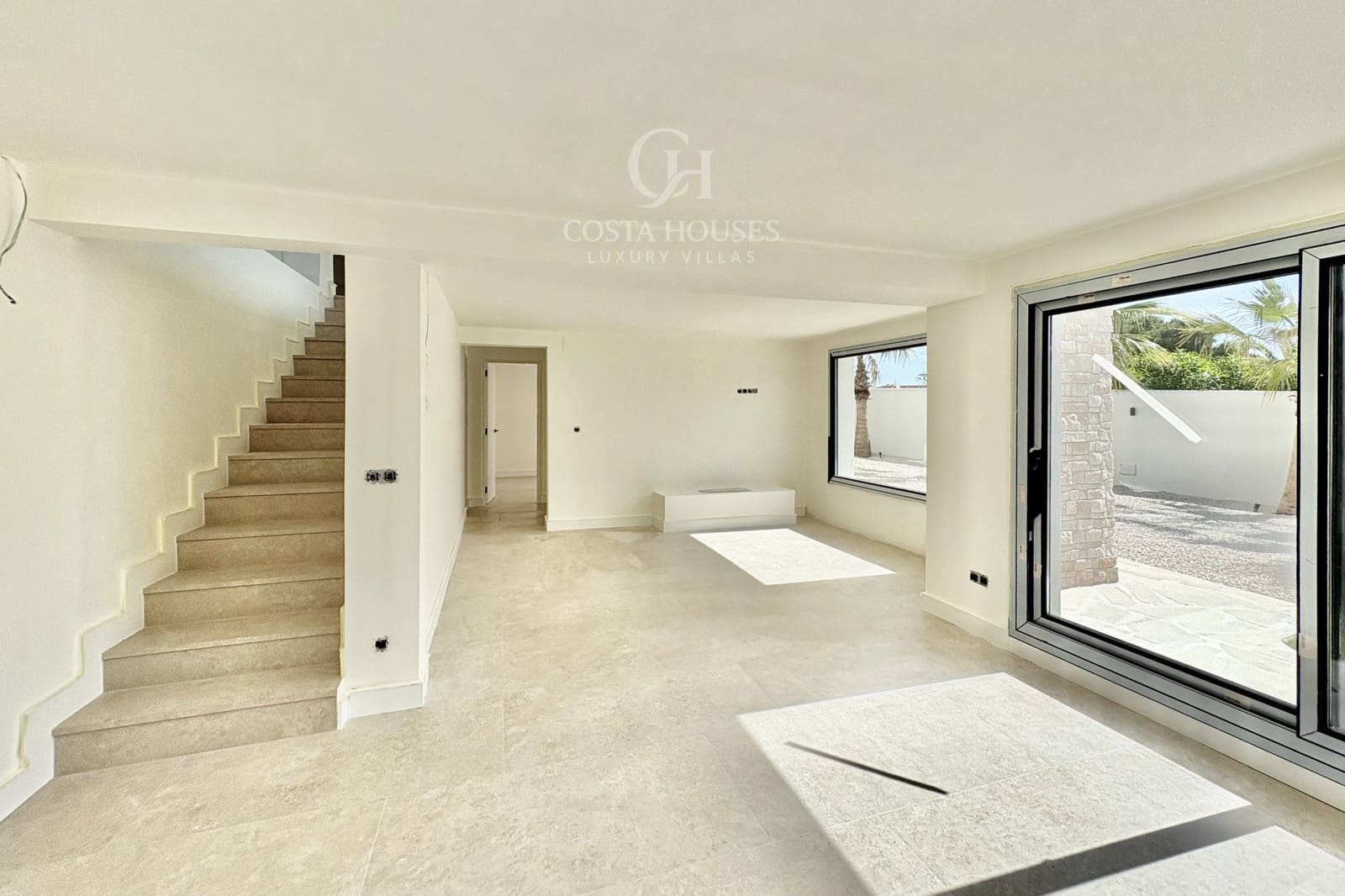 4 soveværelse Villa til salg i Javea / Xabia med swimmingpool garage - € 1.950.000 (Ref: 9860078)