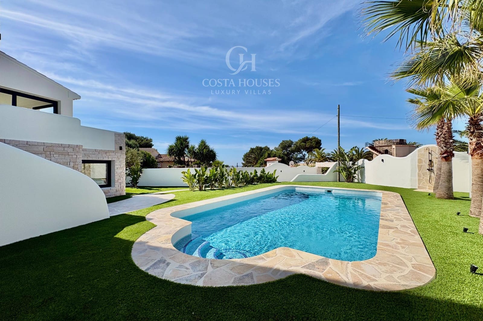 4 soveværelse Villa til salg i Javea / Xabia med swimmingpool garage - € 1.950.000 (Ref: 9860078)
