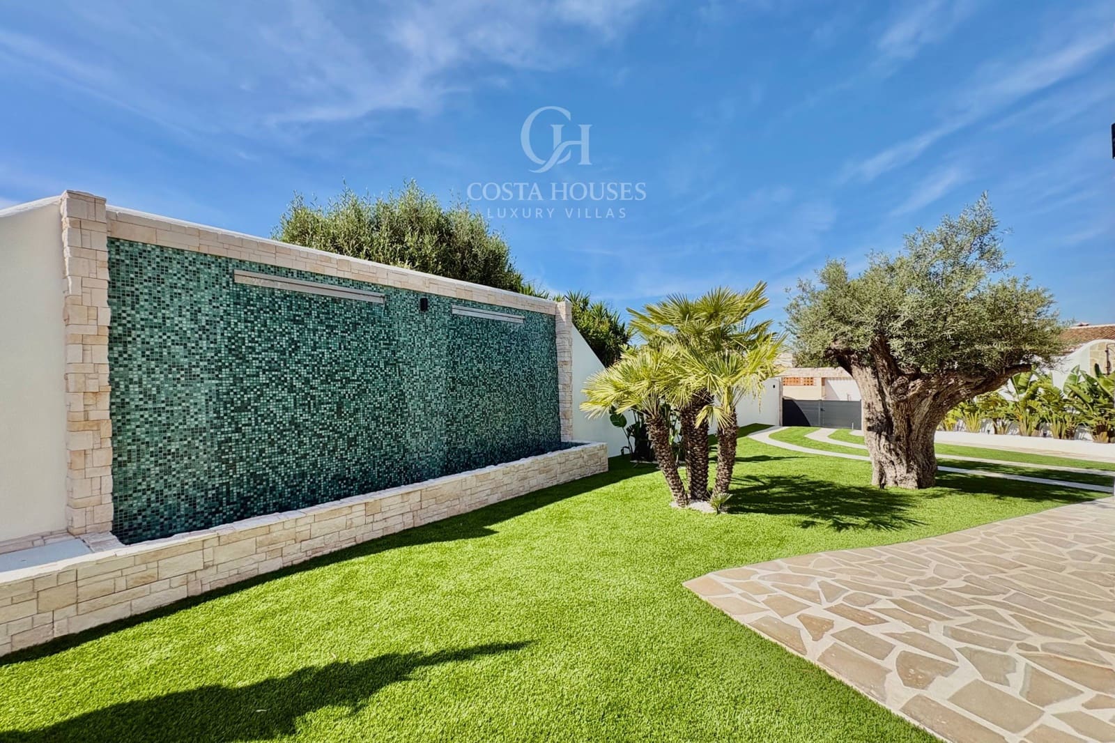 4 soveværelse Villa til salg i Javea / Xabia med swimmingpool garage - € 1.950.000 (Ref: 9860078)