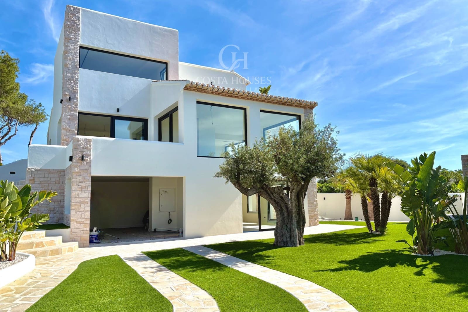 4 soveværelse Villa til salg i Javea / Xabia med swimmingpool garage - € 1.950.000 (Ref: 9860078)