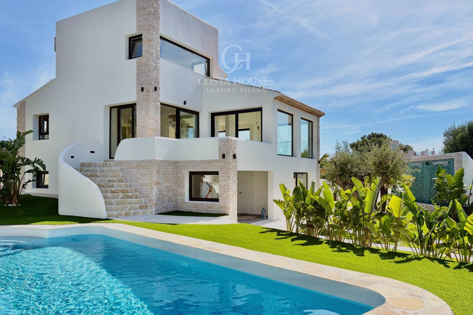 4 soveværelse Villa til salg i Javea / Xabia med swimmingpool garage - € 1.950.000 (Ref: 9860078)