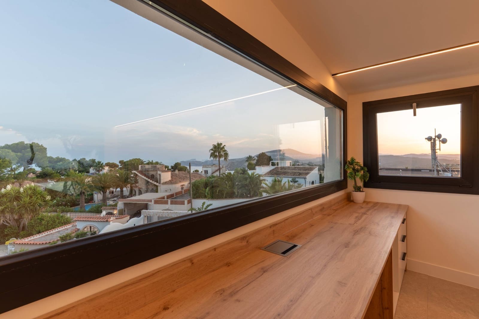 4 chambre Villa/Maison à vendre à Javea / Xabia avec piscine garage - 1 950 000 € (Ref: 9860078)