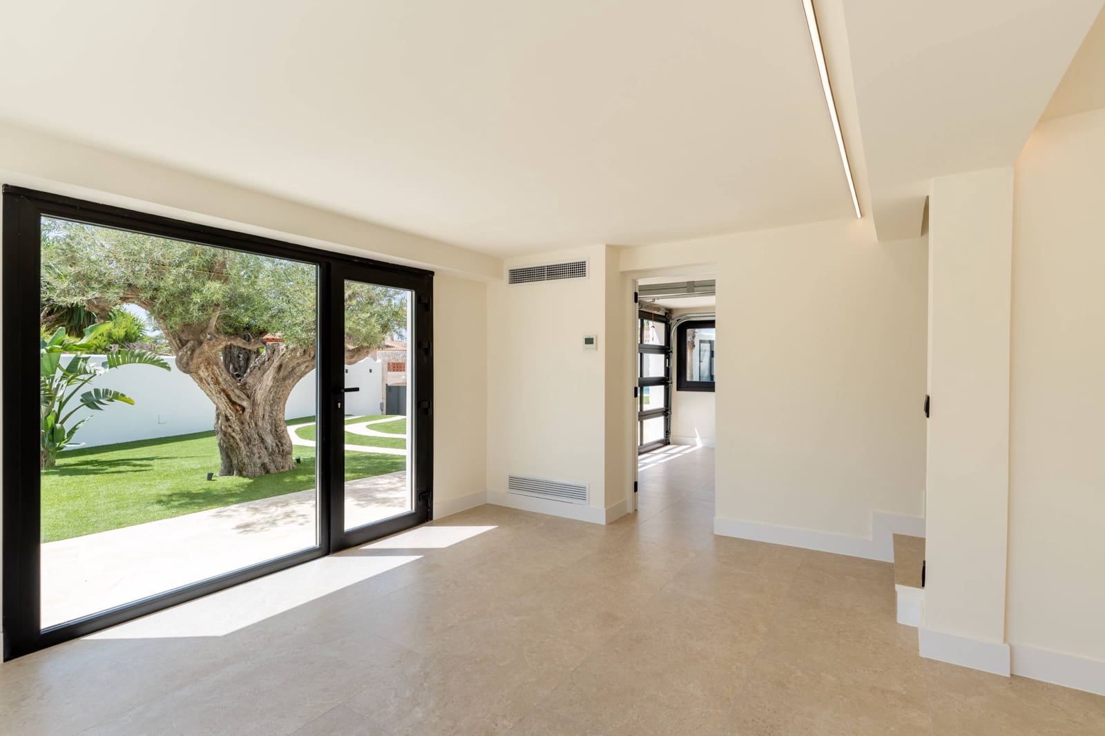 4 chambre Villa/Maison à vendre à Javea / Xabia avec piscine garage - 1 950 000 € (Ref: 9860078)