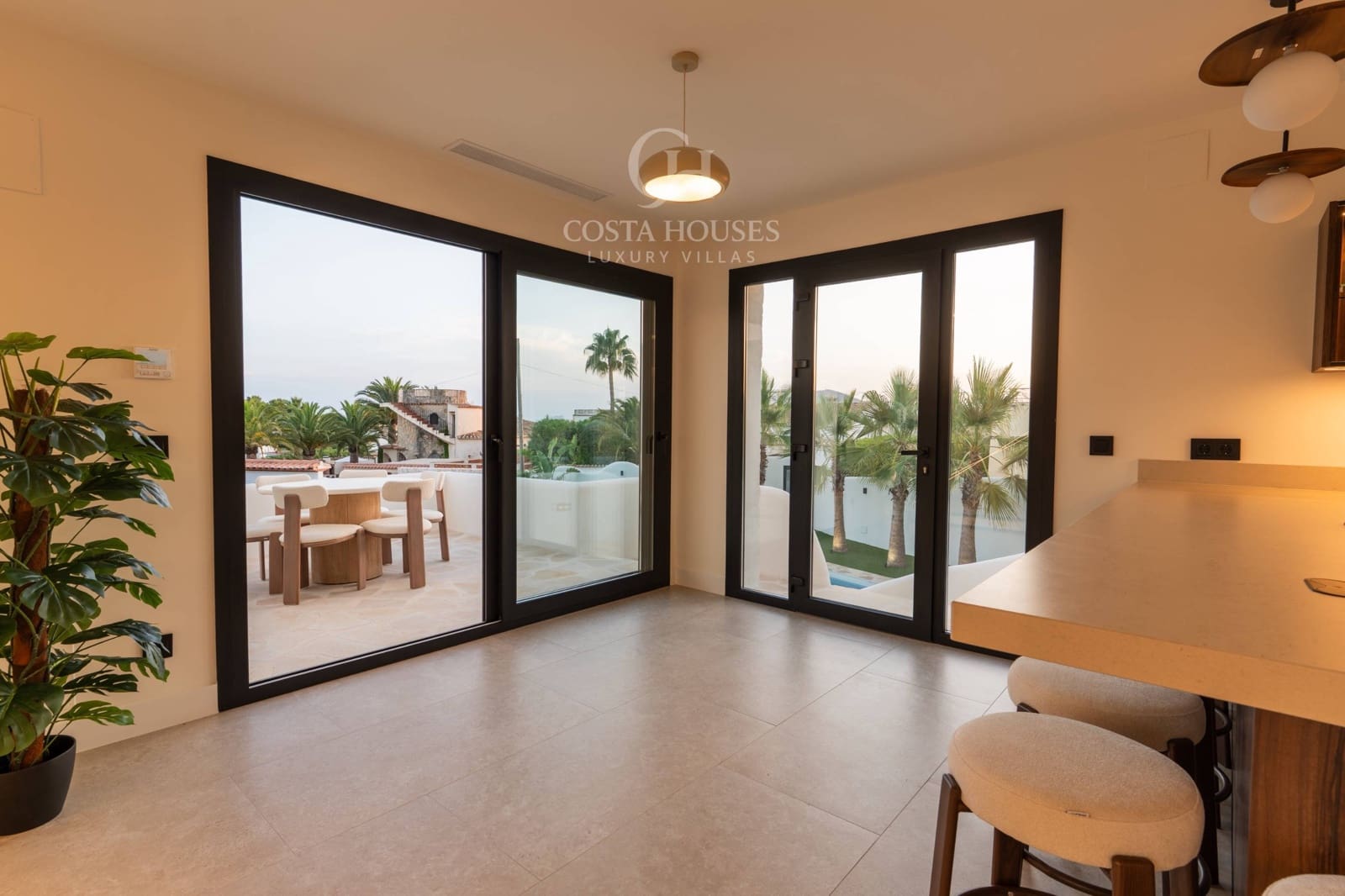 4 camera da letto Villa in vendita in Javea / Xabia con piscina garage - 1.850.000 € (Rif: 9860078)