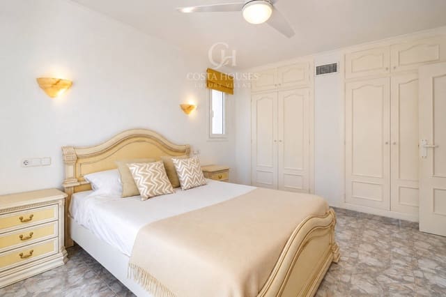 5 soverom Villa til salgs i Moraira, Teulada-Moraira med svømmebasseng - € 1 300 000 (Ref: 9876389)