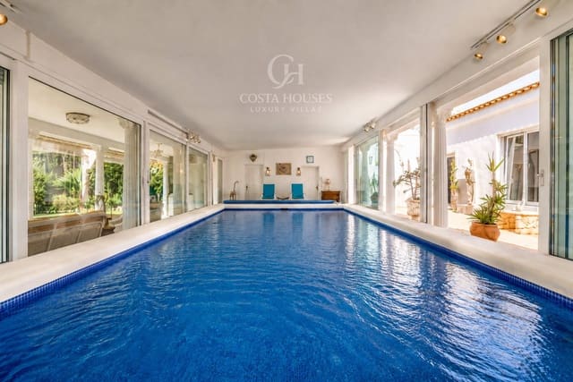 6 makuuhuone Huvila myytävänä paikassa Montgó - Ermita, Javea / Xàbia mukana uima-altaan 
autotalli - 1 395 000 € (Ref: 9876390)