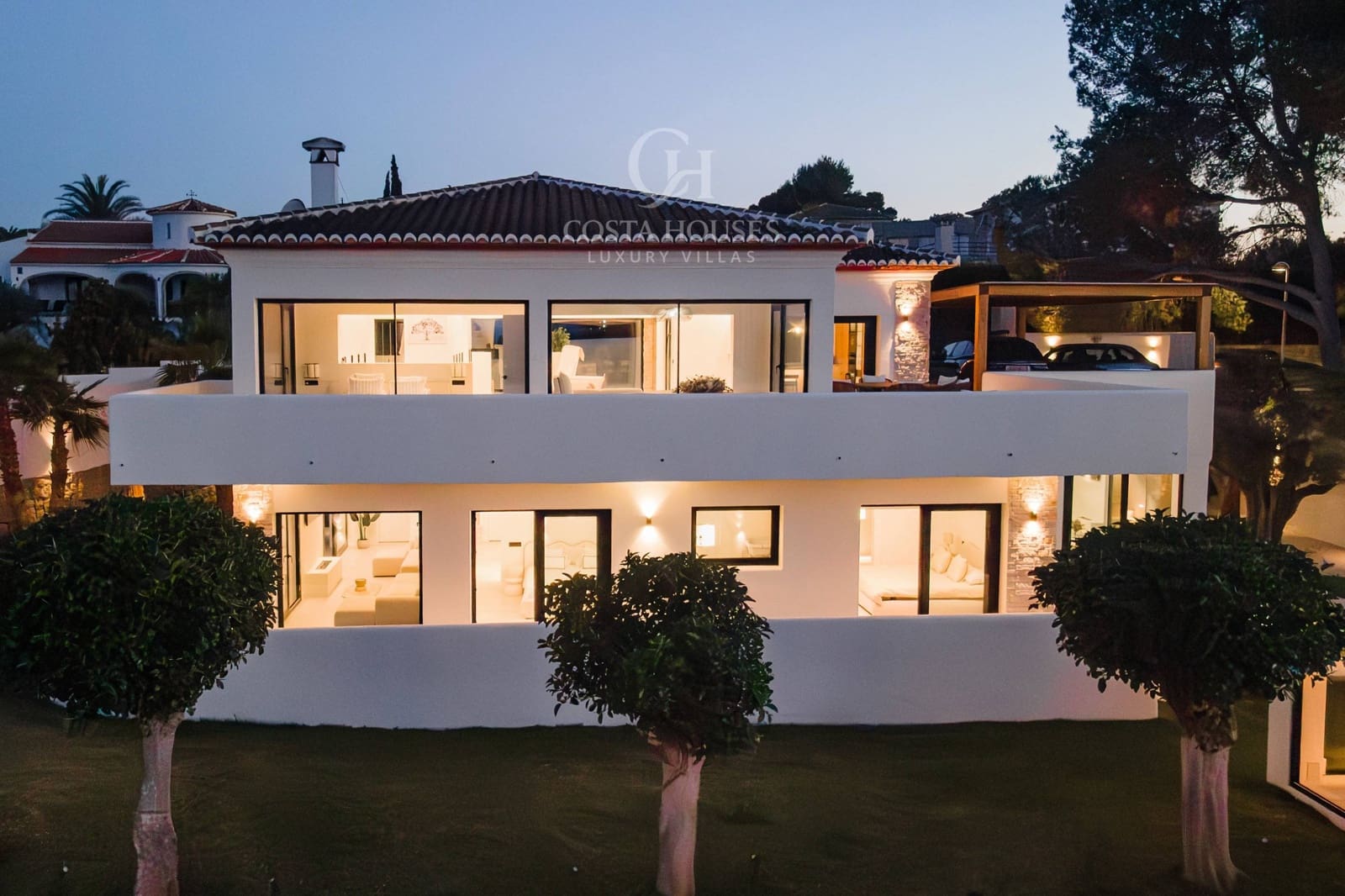 5 makuuhuone Huvila myytävänä paikassa Javea / Xabia mukana uima-altaan - 3 500 000 € (Ref: 9876391)