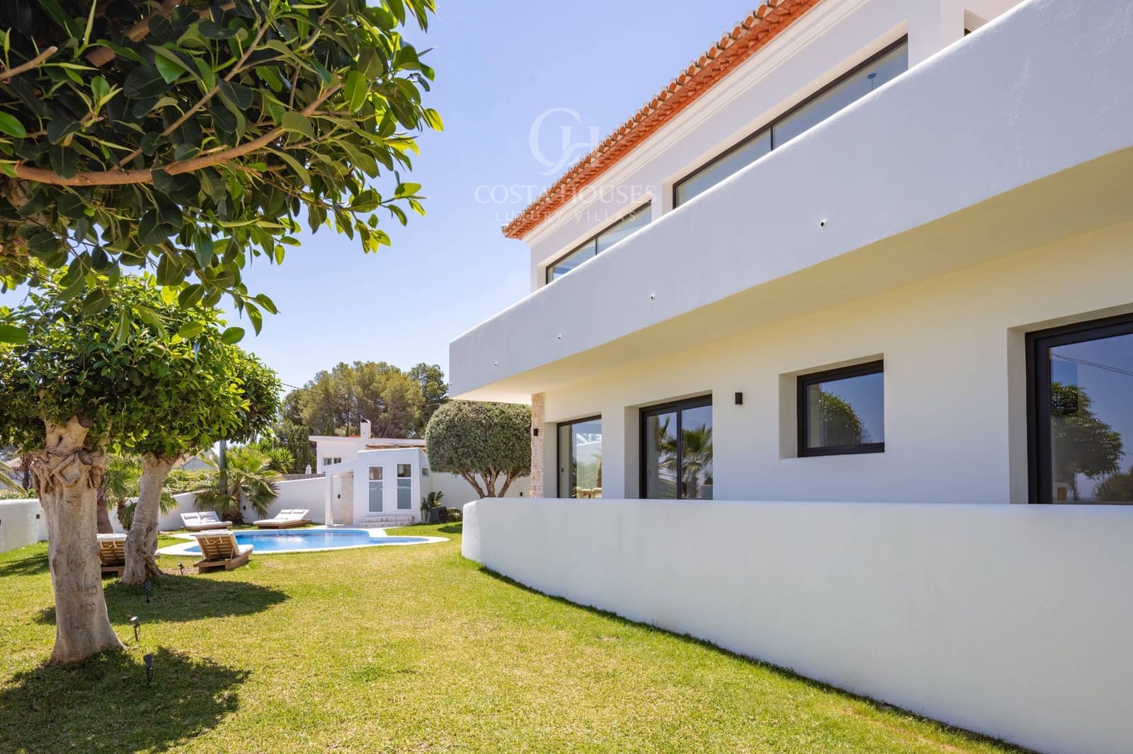 5 makuuhuone Huvila myytävänä paikassa Javea / Xabia mukana uima-altaan - 3 500 000 € (Ref: 9876391)