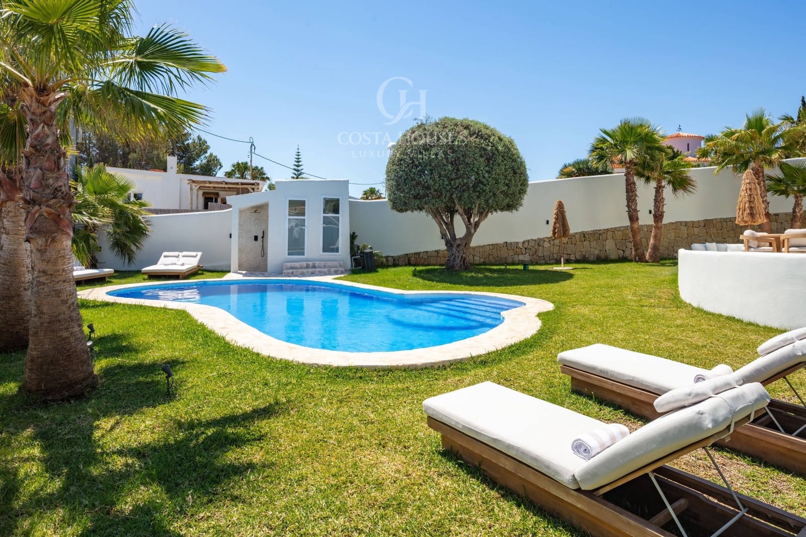 5 makuuhuone Huvila myytävänä paikassa Javea / Xabia mukana uima-altaan - 3 500 000 € (Ref: 9876391)