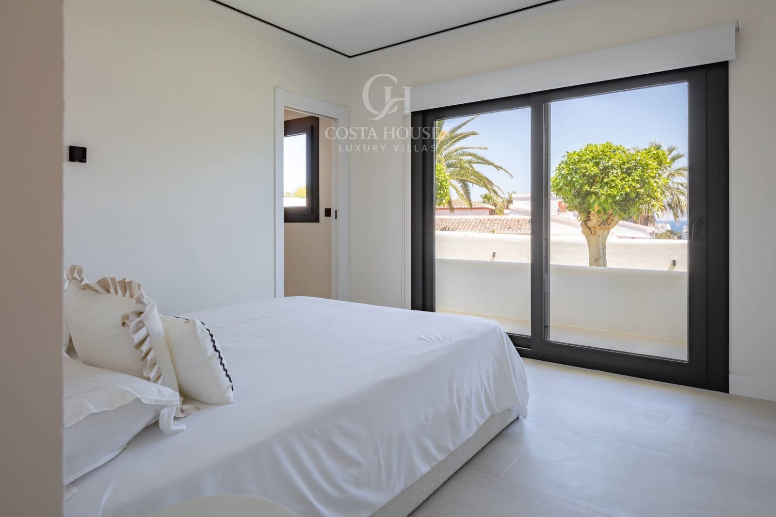 5 makuuhuone Huvila myytävänä paikassa Javea / Xabia mukana uima-altaan - 3 500 000 € (Ref: 9876391)