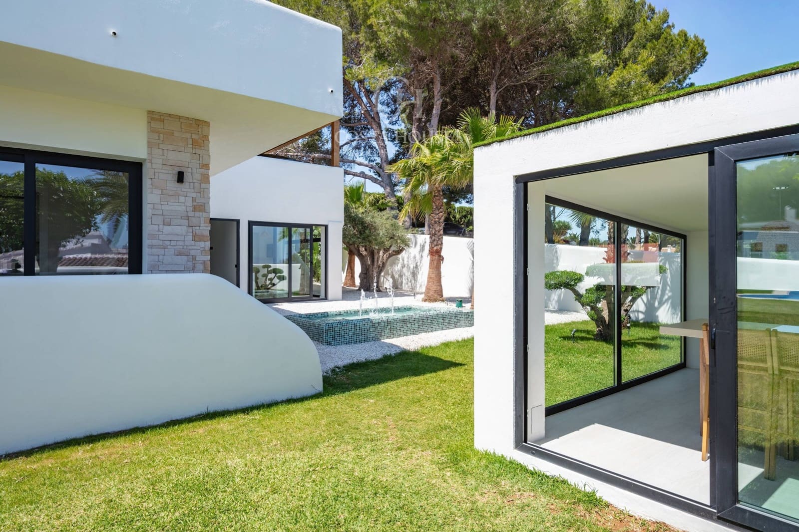 5 makuuhuone Huvila myytävänä paikassa Javea / Xabia mukana uima-altaan - 3 500 000 € (Ref: 9876391)