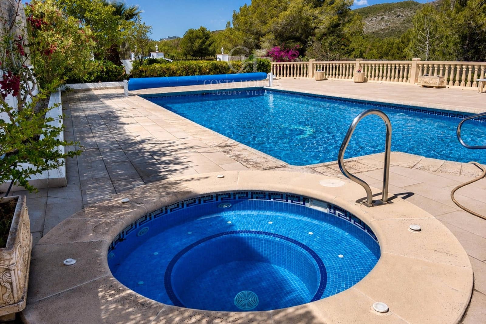 4 makuuhuone Huvila myytävänä paikassa Javea / Xabia mukana uima-altaan - 995 000 € (Ref: 9884765)