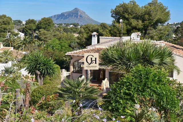4 sovrum Villa till salu i La Granadella  - Costa Nova, Javea / Xàbia med pool garage - 875 000 € (Ref: 9892318)