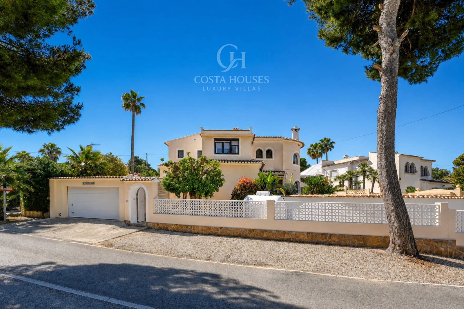 4 sovrum Villa till salu i Javea / Xabia med pool garage - 875 000 € (Ref: 9892318)