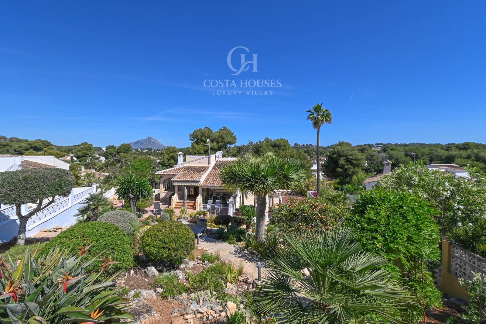 4 sovrum Villa till salu i Javea / Xabia med pool garage - 875 000 € (Ref: 9892318)