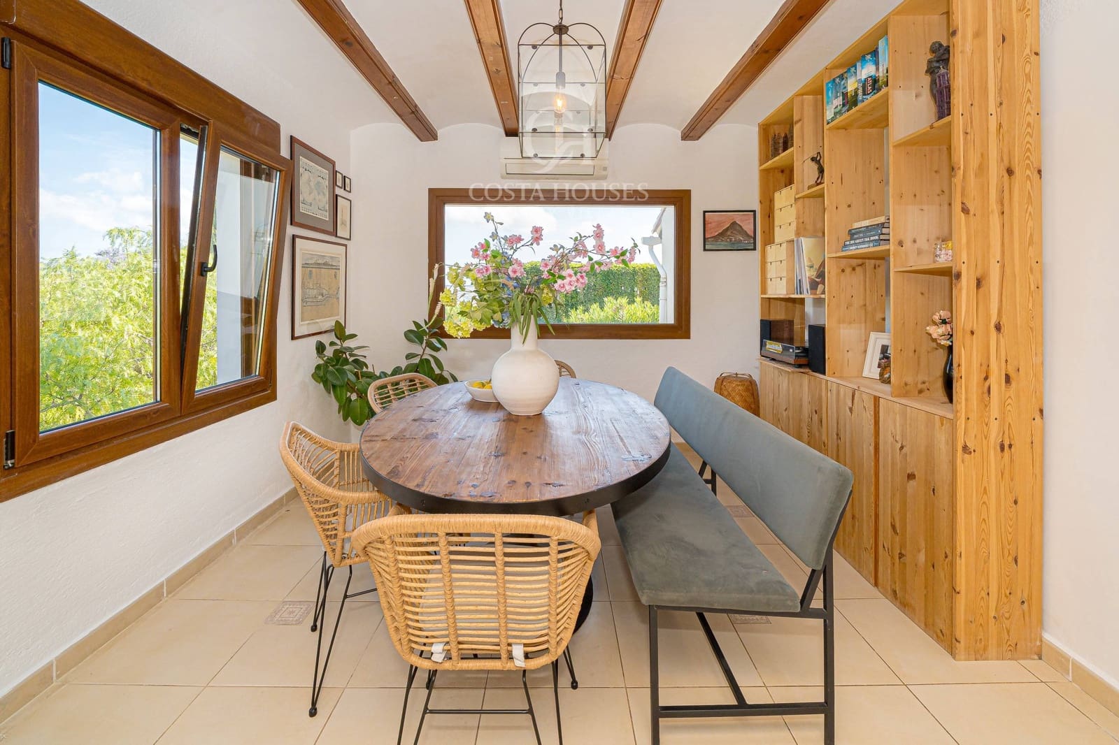 4 bedroom Villa for sale in Javea / Xabia with pool garage - € 1,100,000 (Ref: 9892319)