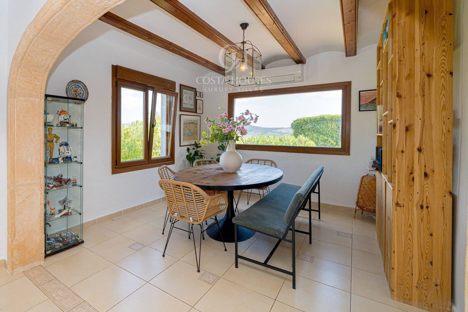 4 bedroom Villa for sale in Javea / Xabia with pool garage - € 1,100,000 (Ref: 9892319)
