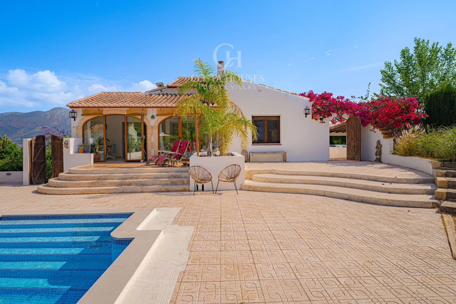 4 bedroom Villa for sale in Javea / Xabia with pool garage - € 1,100,000 (Ref: 9892319)
