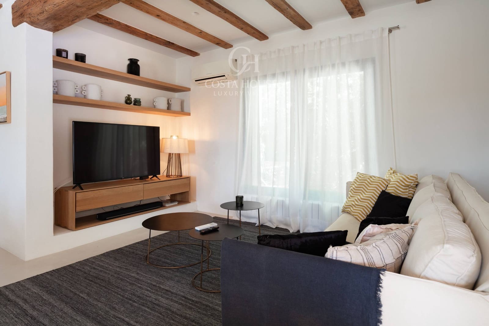 4 bedroom Villa for sale in Javea / Xabia with pool - € 1,550,000 (Ref: 9934182)