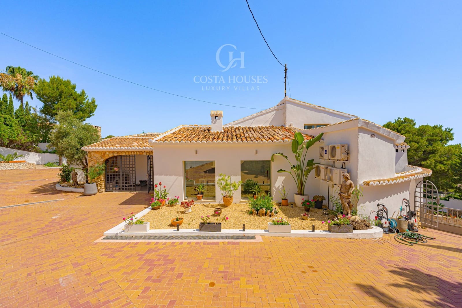 5 chambre Villa/Maison à vendre à Javea / Xabia avec piscine - 1 499 000 € (Ref: 9934183)