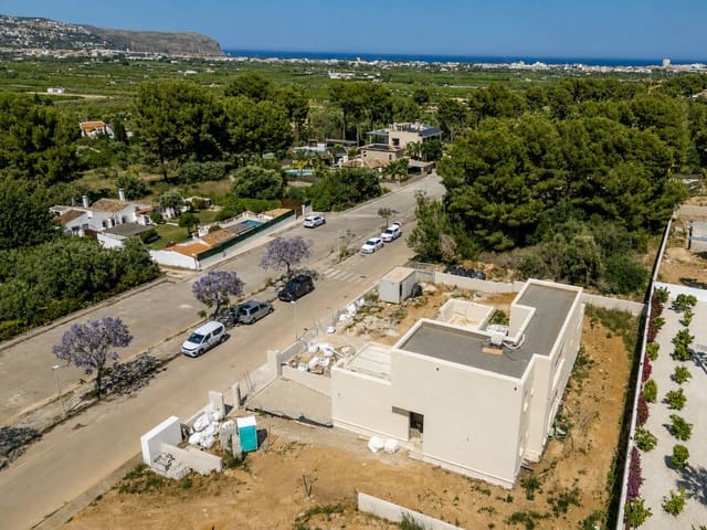 4 soveværelse Villa til salg i Javea / Xàbia med swimmingpool garage - € 1.690.000 (Ref: 9945697)