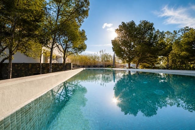 5 sypialnia Willa na sprzedaż w Galera de las Palmeras, Altea z basenem garażem - 4 950 000 € (Ref: 9949756)