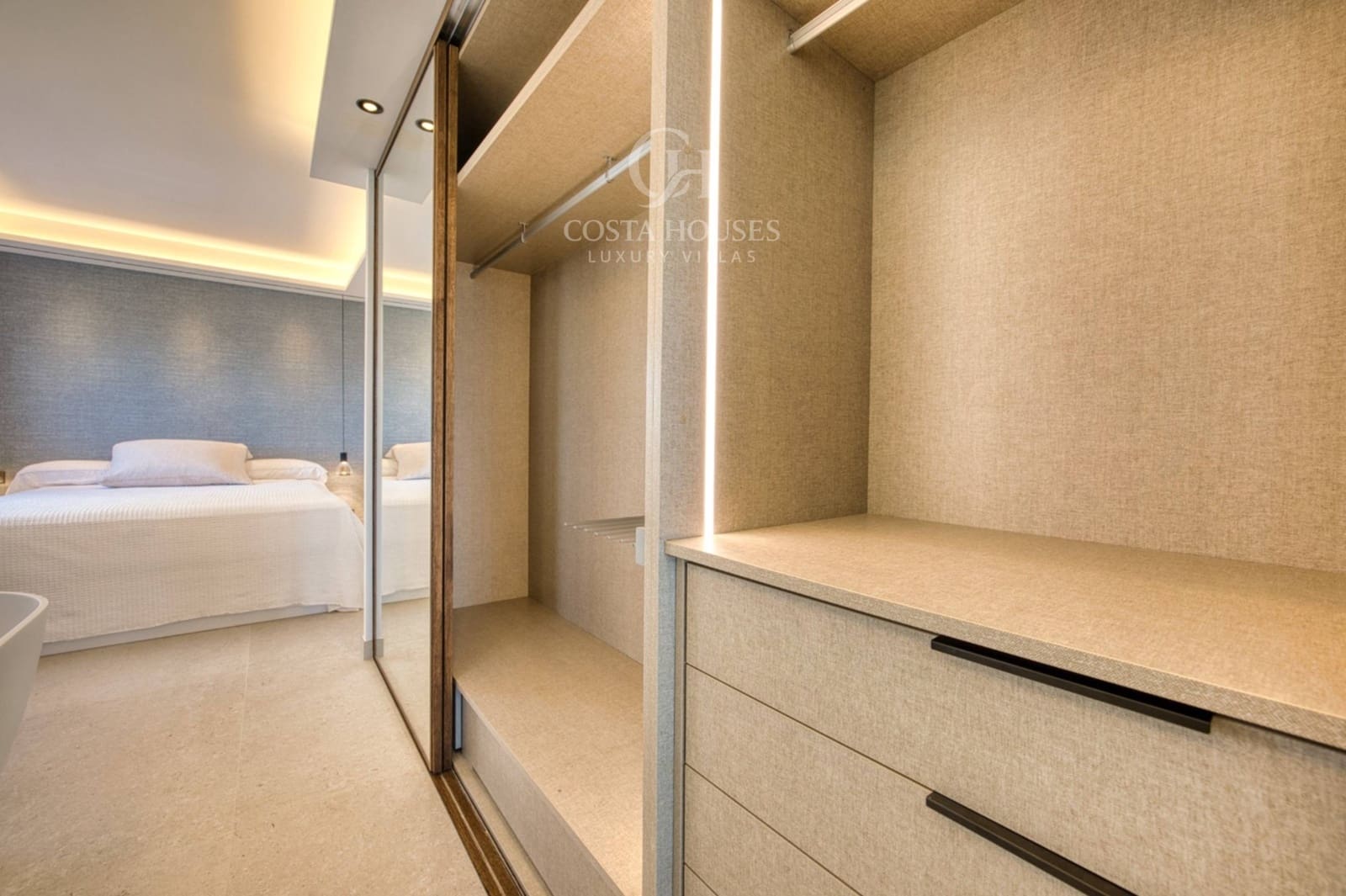Apartamento de 2 habitaciones en Javea / Xàbia en venta - 595.000 € (Ref: 9962680)