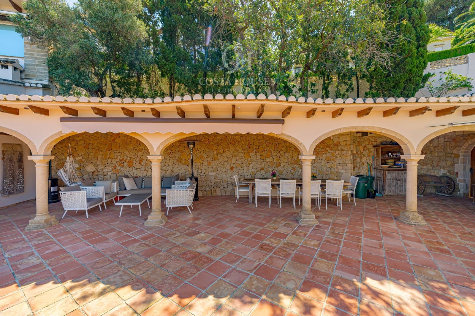 8 sypialnia Willa na sprzedaż w Denia z basenem garażem - 1 395 000 € (Ref: 9977305)