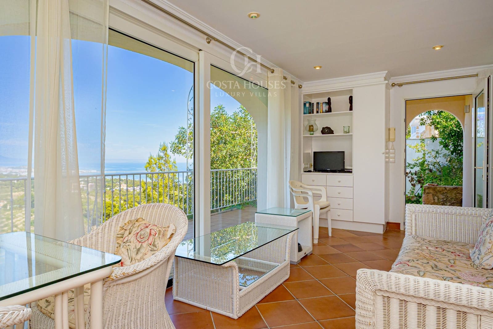 8 sypialnia Willa na sprzedaż w Denia z basenem garażem - 1 395 000 € (Ref: 9977305)