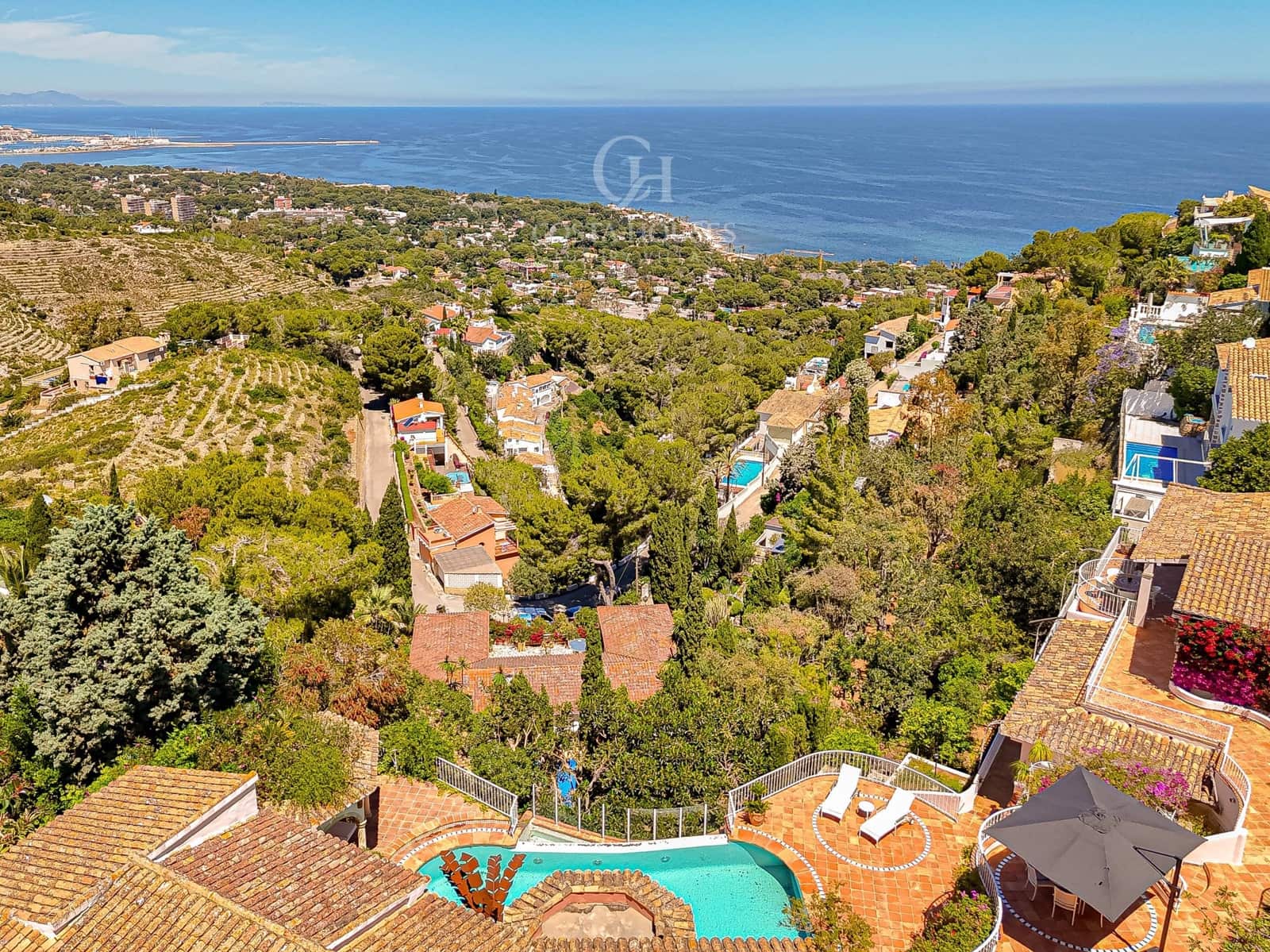 8 sypialnia Willa na sprzedaż w Denia z basenem garażem - 1 395 000 € (Ref: 9977305)