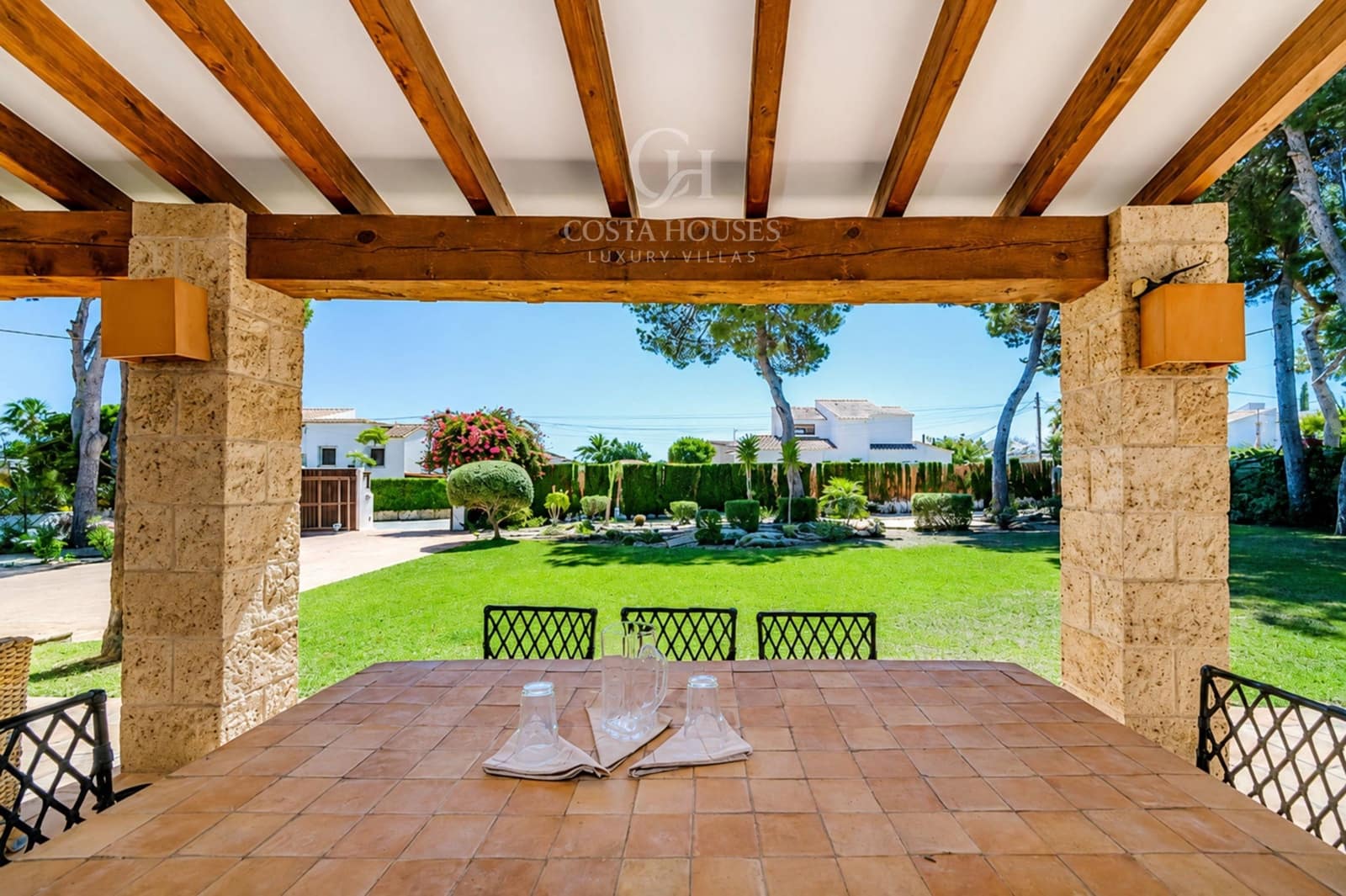 3 Zimmer Villa zu verkaufen in Javea / Xabia mit Pool Garage - 1.090.000 € (Ref: 9984979)