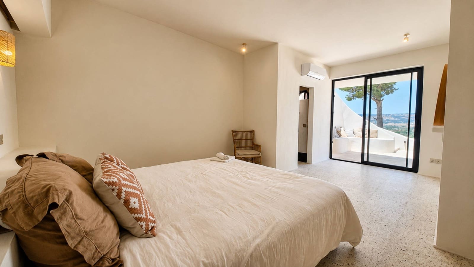 Chalet de 7 habitaciones en Javea / Xàbia en venta con piscina - 2.900.000 € (Ref: 9984980)