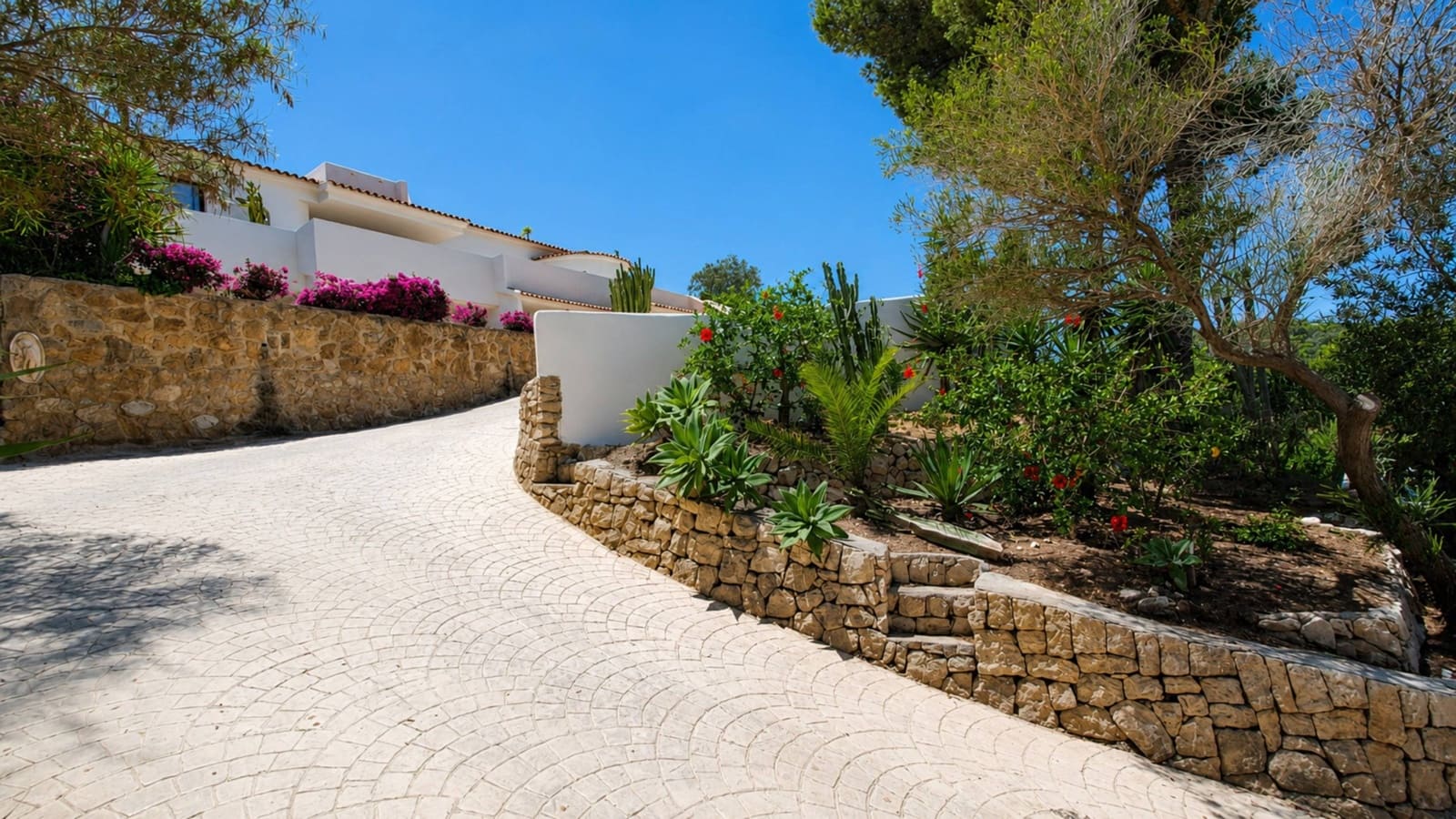 Chalet de 7 habitaciones en Javea / Xàbia en venta con piscina - 2.900.000 € (Ref: 9984980)