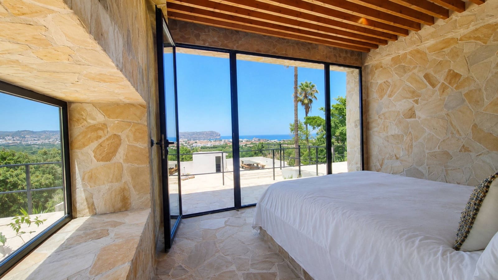 Chalet de 7 habitaciones en Javea / Xàbia en venta con piscina - 2.900.000 € (Ref: 9984980)