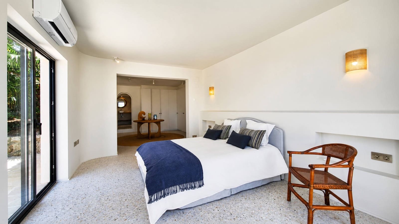 Chalet de 7 habitaciones en Javea / Xàbia en venta con piscina - 2.900.000 € (Ref: 9984980)