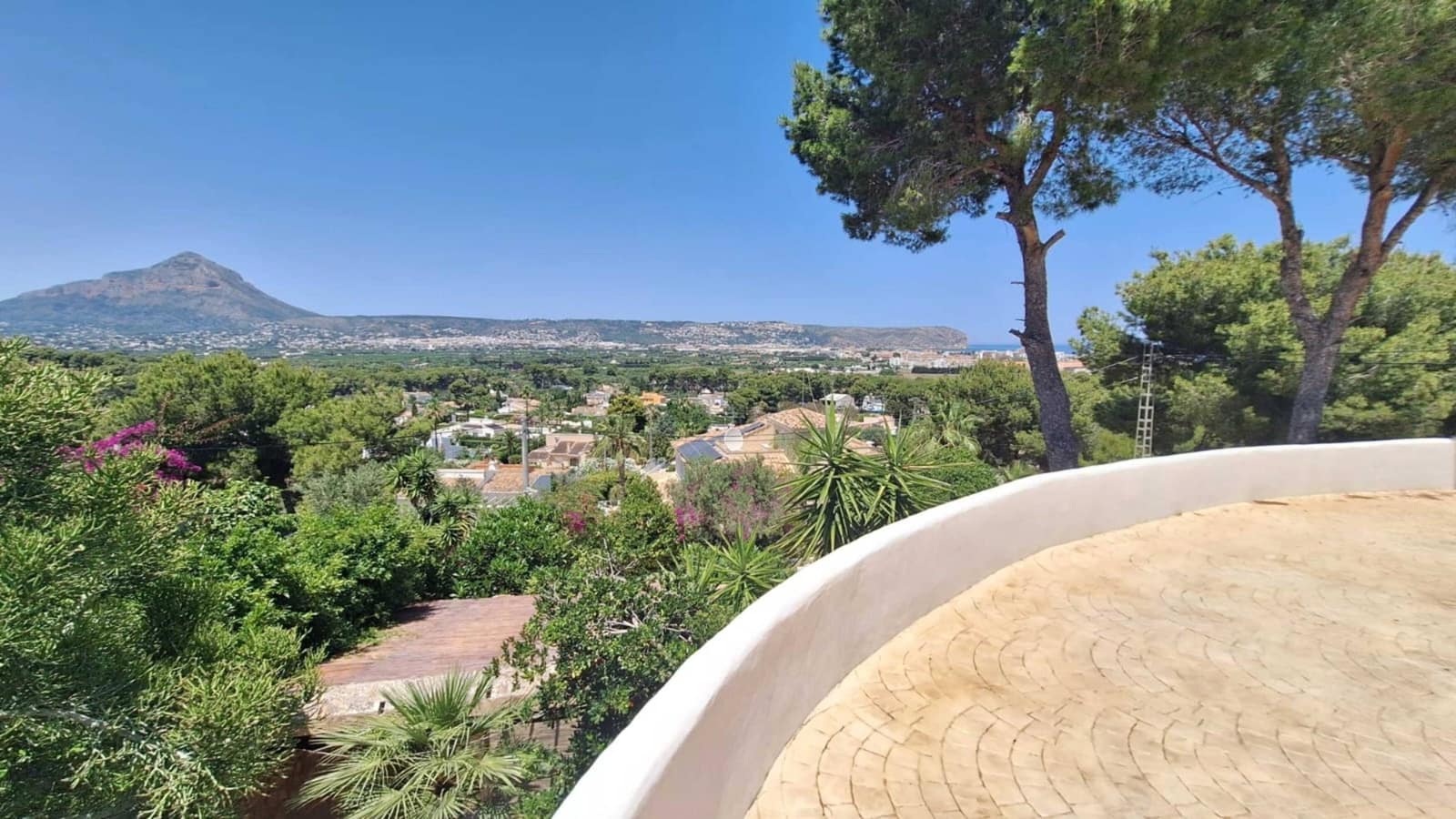 Chalet de 7 habitaciones en Javea / Xàbia en venta con piscina - 2.900.000 € (Ref: 9984980)