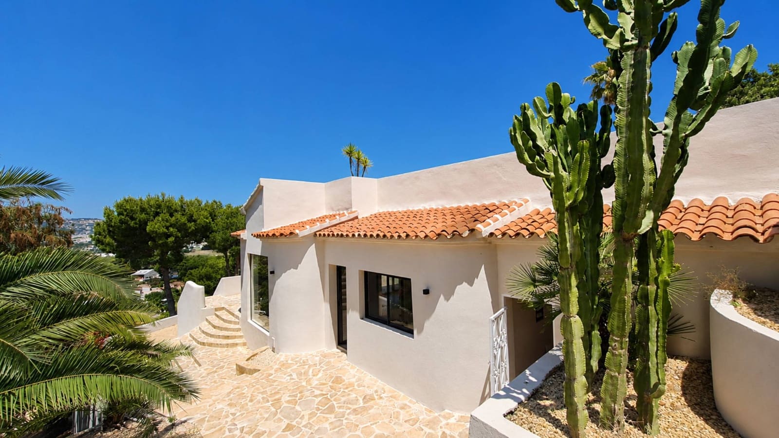 Chalet de 7 habitaciones en Javea / Xàbia en venta con piscina - 2.900.000 € (Ref: 9984980)