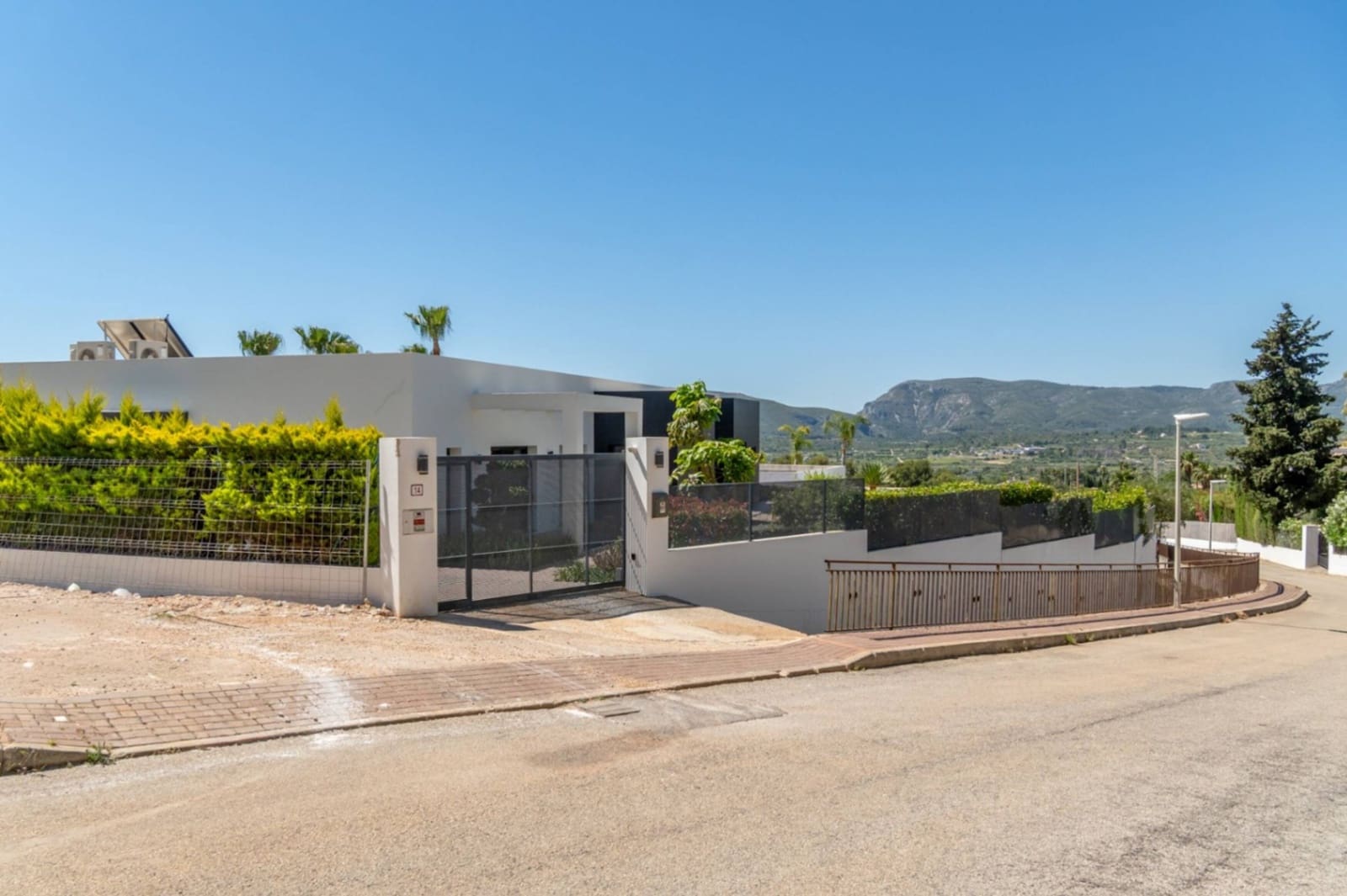 4 soverom Villa til salgs i Javea / Xabia med svømmebasseng - € 1 870 000 (Ref: 9994205)
