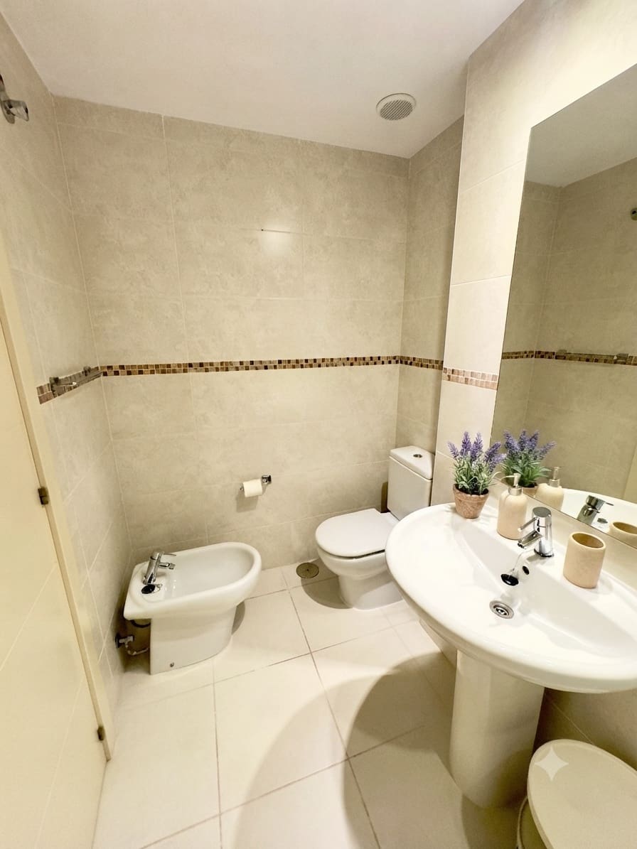 Appartement de 2 chambres à louer à Altea avec piscine garage - 1 500 € (Ref: 10004986)