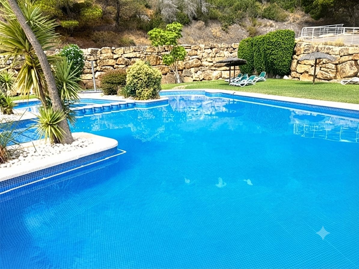 Appartement de 2 chambres à louer à Altea avec piscine garage - 1 500 € (Ref: 10004986)