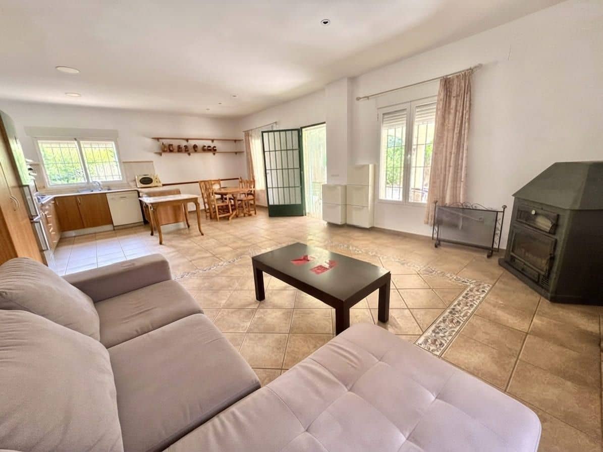 2 soverom Finca/Herregård til leie i Callosa d'En Sarria med svømmebasseng garasje - € 1 000 (Ref: 10057963)