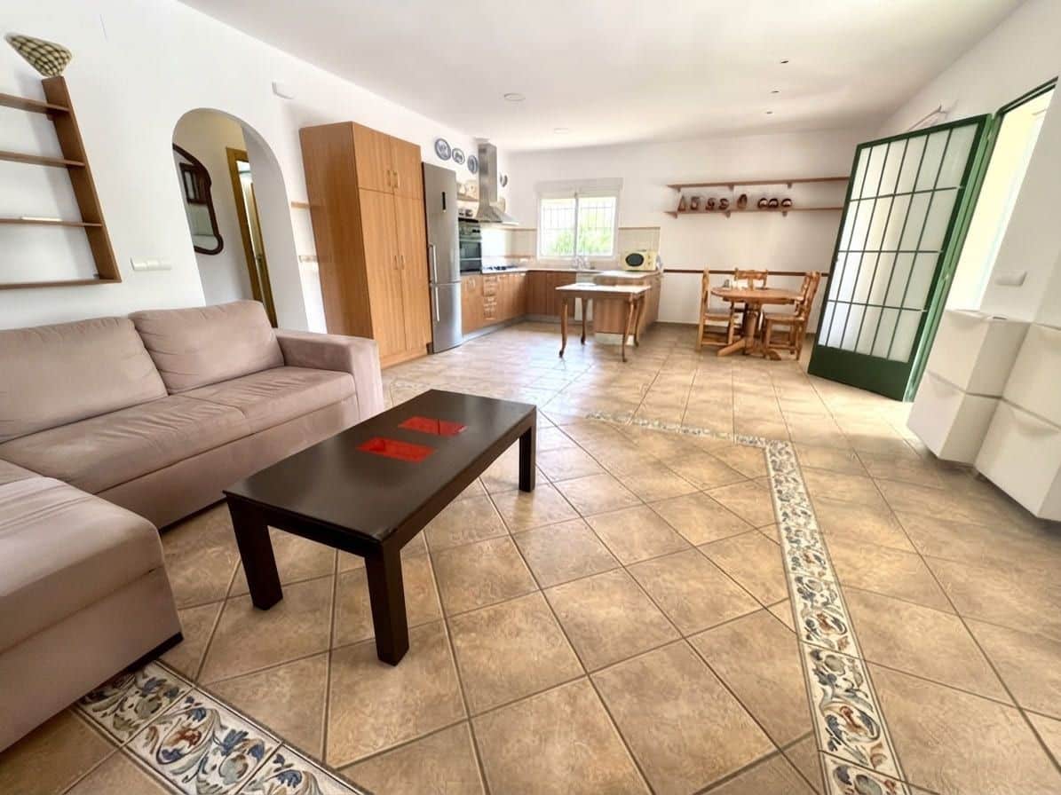 2 soverom Finca/Herregård til leie i Callosa d'En Sarria med svømmebasseng garasje - € 1 000 (Ref: 10057963)