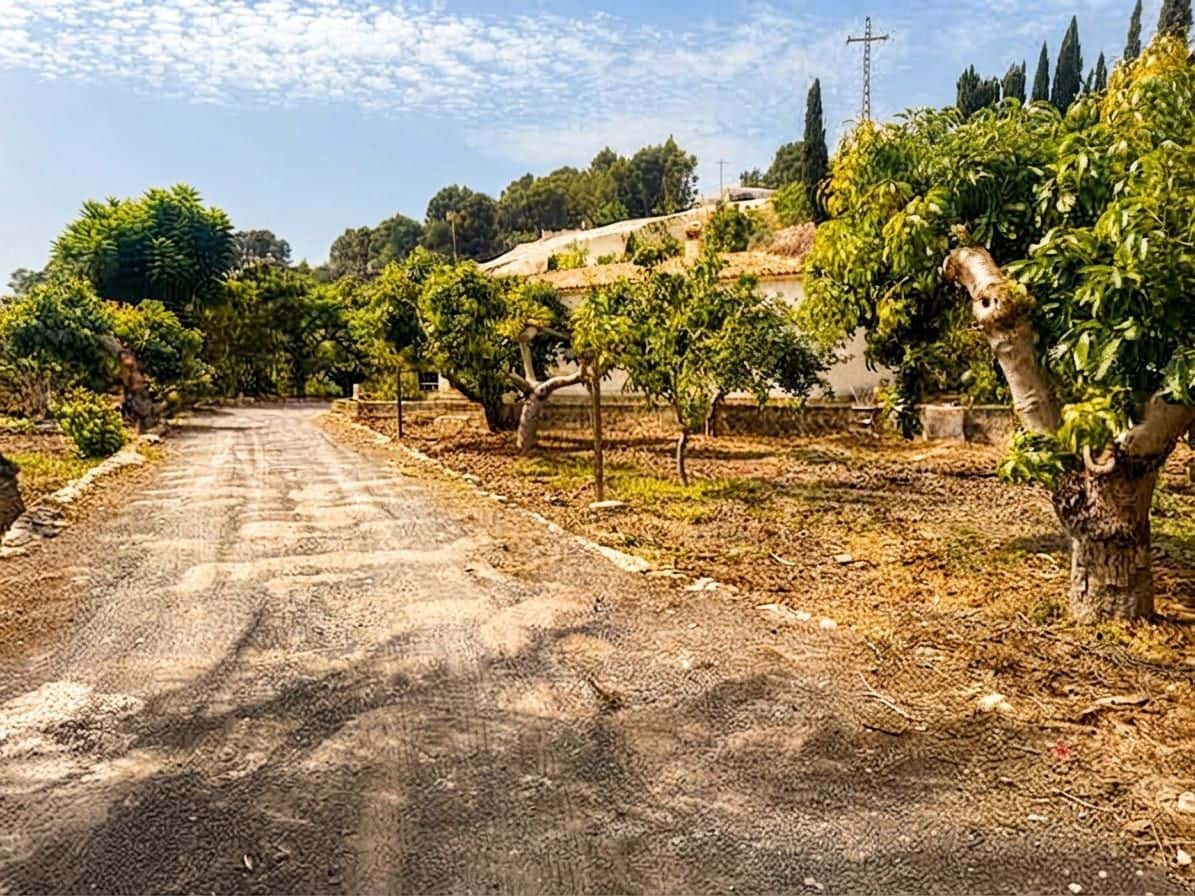 2 soverom Finca/Herregård til leie i Callosa d'En Sarria med svømmebasseng garasje - € 1 000 (Ref: 10057963)