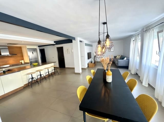 4 camera da letto Appartamento da affittare in Altea con garage - 1.250 € (Rif: 10135615)