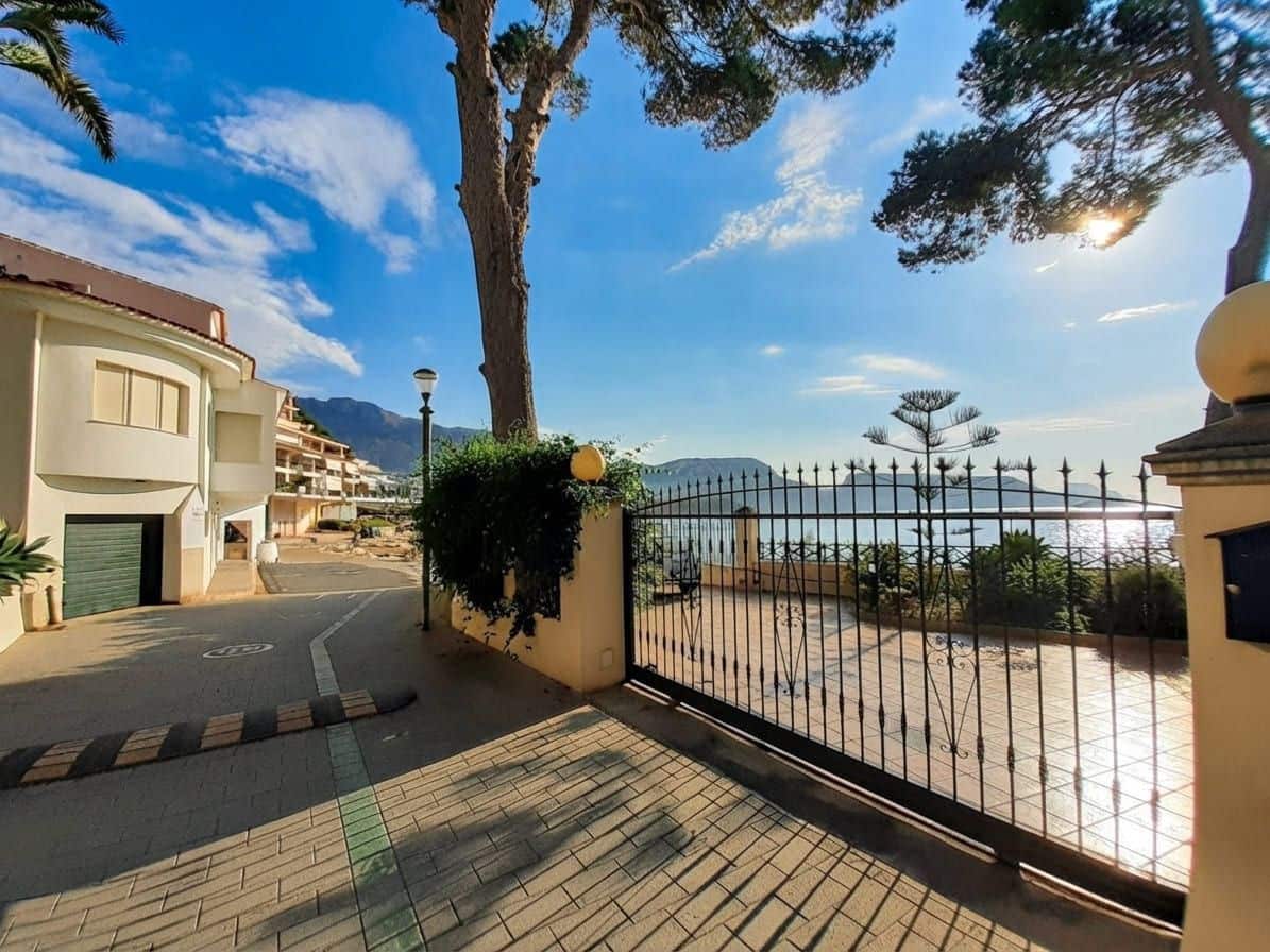 3 camera da letto Attico da affittare in Altea con garage - 1.900 € (Rif: 10141661)