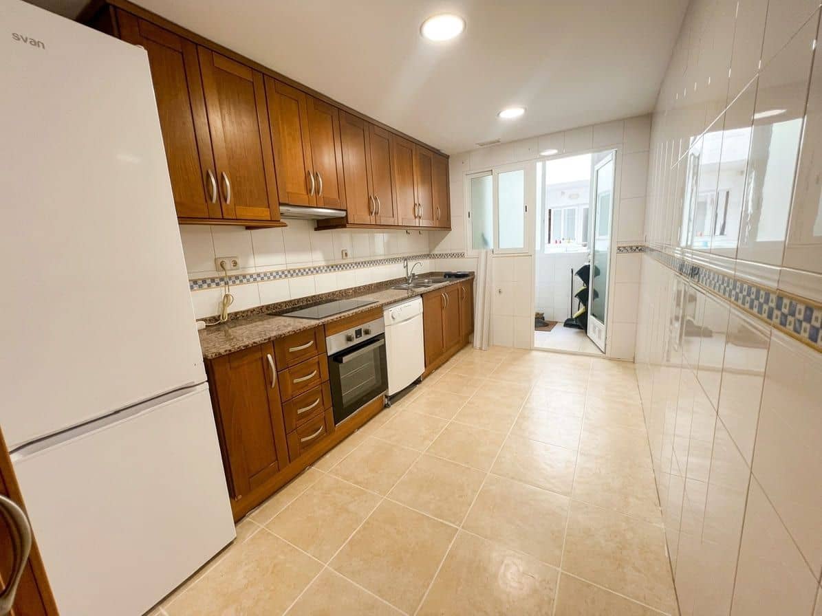 3 soverom Leilighet til leie i Altea - € 1 200 (Ref: 10150220)