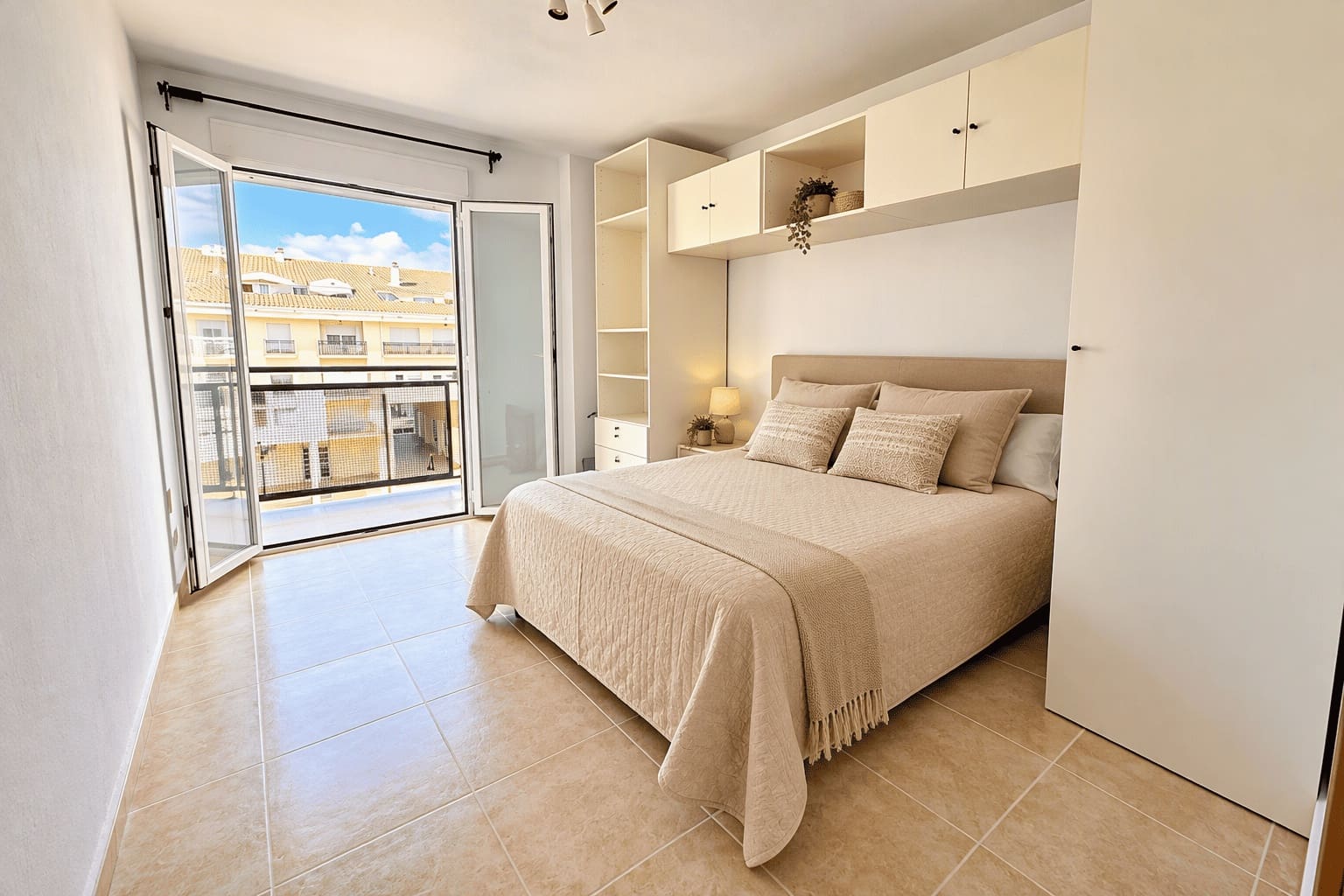 3 soverom Leilighet til leie i Altea - € 1 200 (Ref: 10150220)