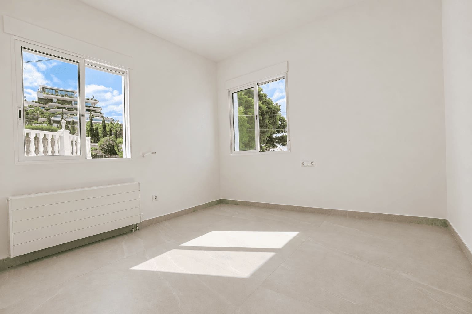 3 bedroom Villa for sale in Alfaz del Pi / L'Alfas del Pi with pool - € 649,000 (Ref: 10164147)