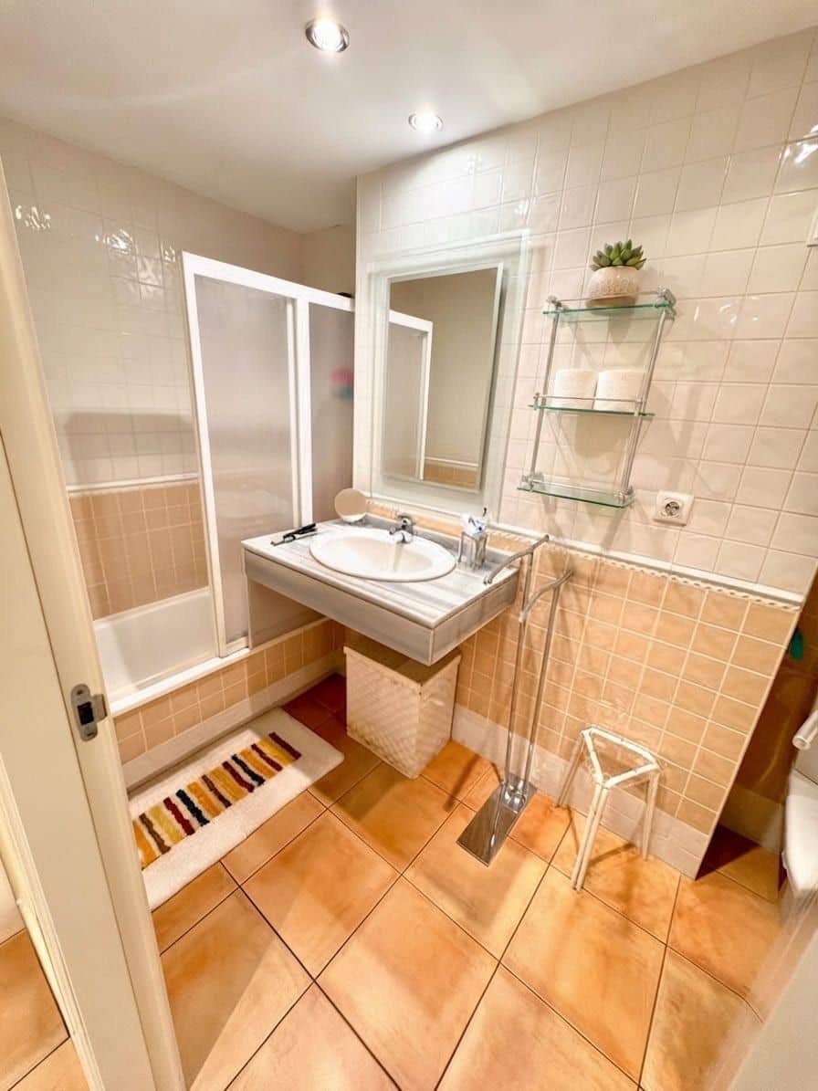 Apartamento de 1 habitación en Altea en alquiler con piscina garaje - 950 € (Ref: 8596715)