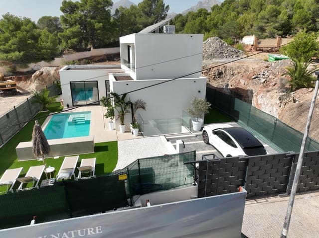 3 bedroom Villa for sale in Alfaz del Pi / L'Alfàs del Pi with pool garage - € 625,000 (Ref: 8599191)